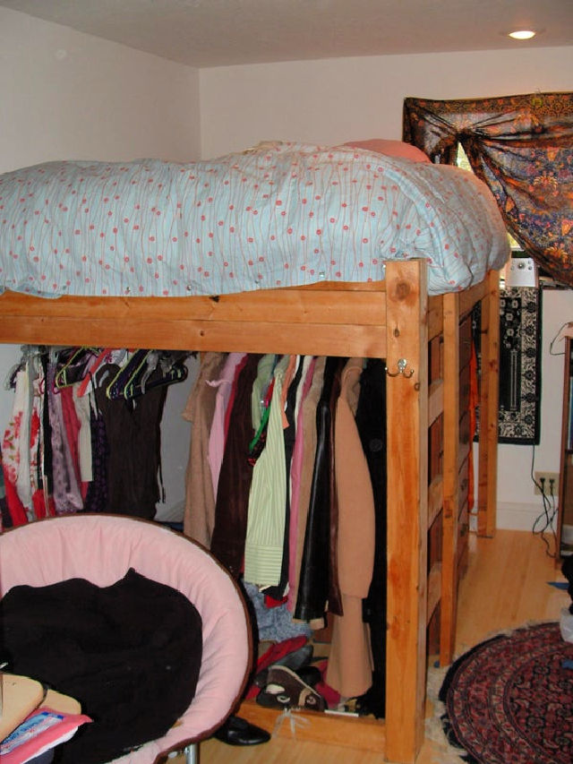 30 Free DIY Loft Bed Plans for Kids and Adults Blitsy