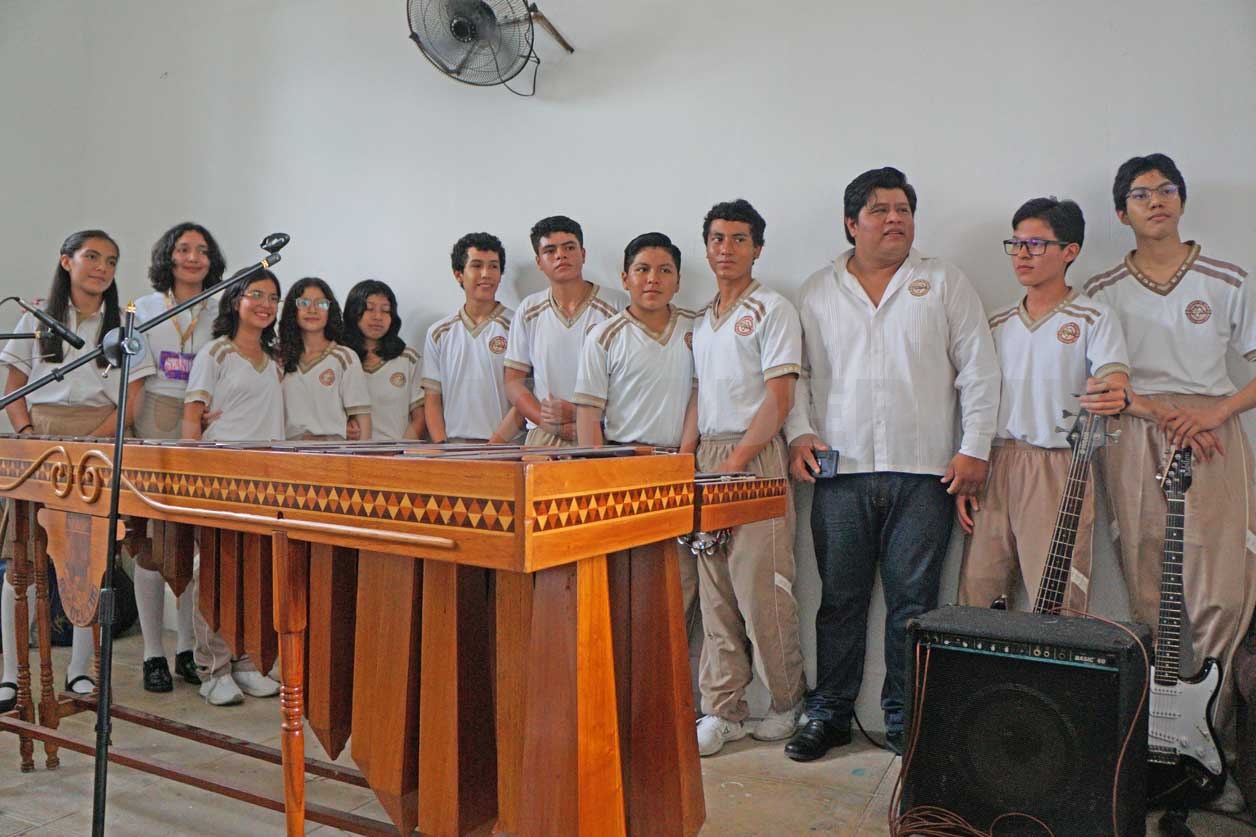 Impulso artístico, la marimba orquesta de la Sec. del Edo.