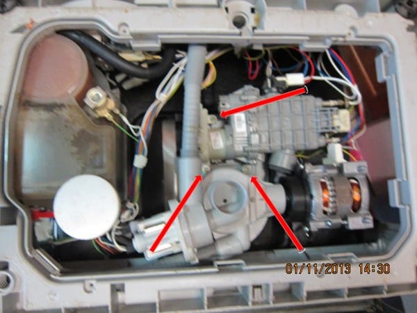Lavavajillas Bosch no lava pero si desagua Electrodomésticos