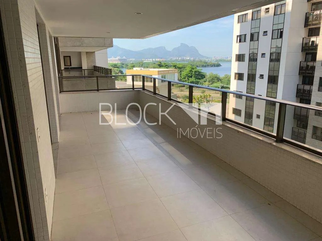 Apartamento em Barra da Tijuca com 3 quartos, 134m² por R 1.422.000 Block