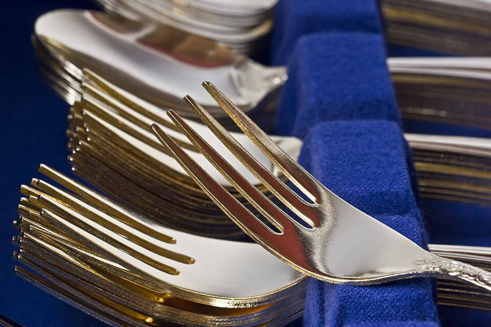 How to Pack Silverware for Moving the Proper Way
