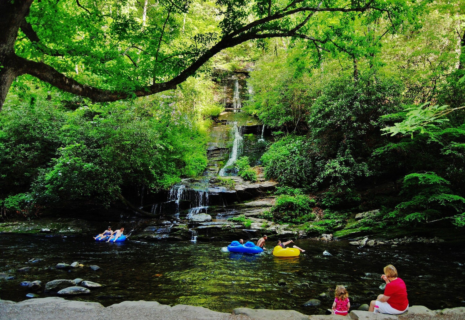 7 Smoky Mountains RV Camping Sites That Won't Break the Bank