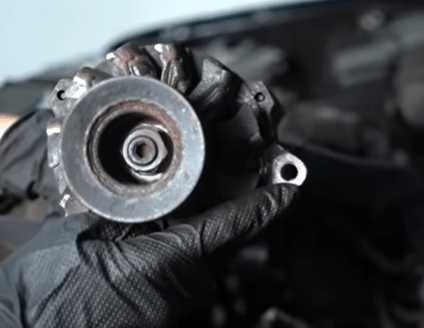 Alternator Bolt Broke? How to Fix a Broken Alternator Bolt - 1A Auto
