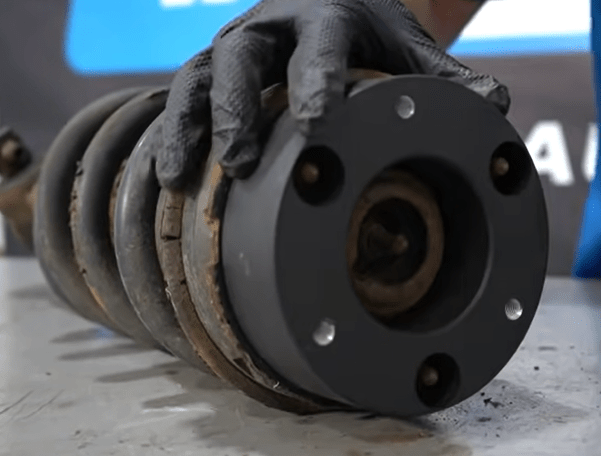 What Does a Leveling Kit Do? - DIY Tips - Expert Advice - 1A Auto