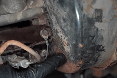 Bad Master Cylinder Symptoms - Soft, Squishy Brake Pedal? - 1A Auto