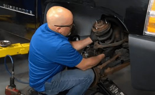 What Does a Leveling Kit Do? - DIY Tips - Expert Advice - 1A Auto