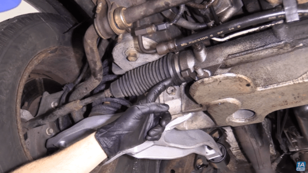 How to Diagnose and Fix a Power Steering Leak - Expert Tips - 1A Auto