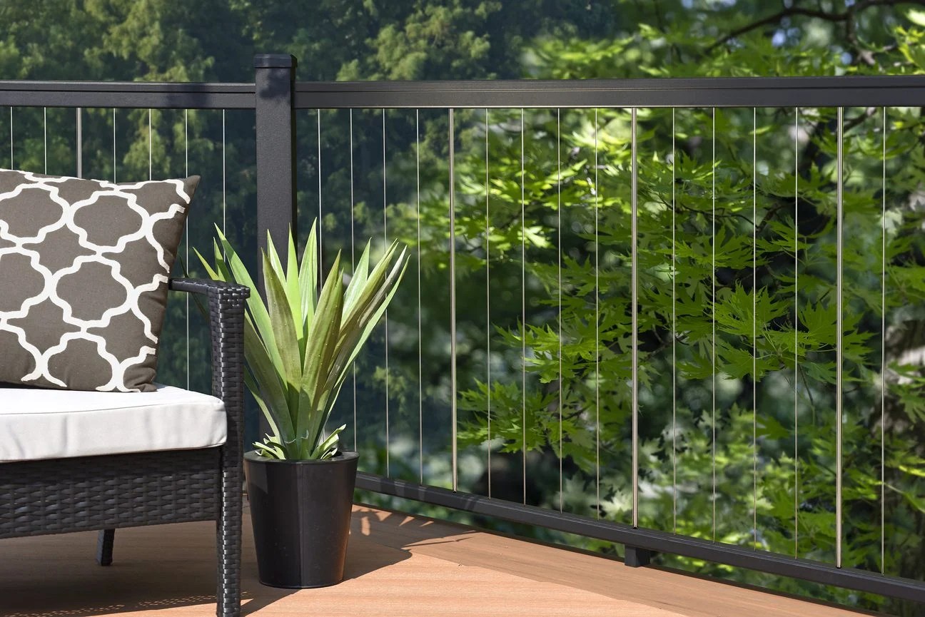 Vertical Cable Railing Trends A Fusion of Function and Aesthetics