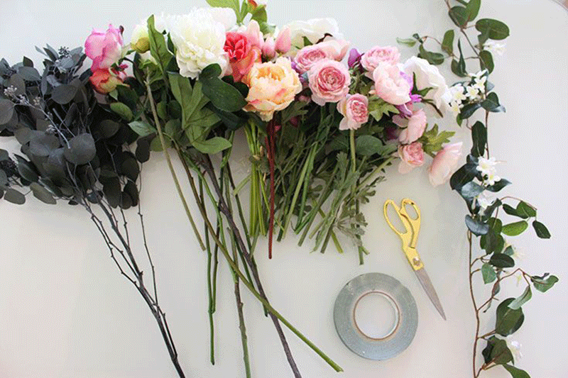DIY Floral Table Runner Wedding Blog
