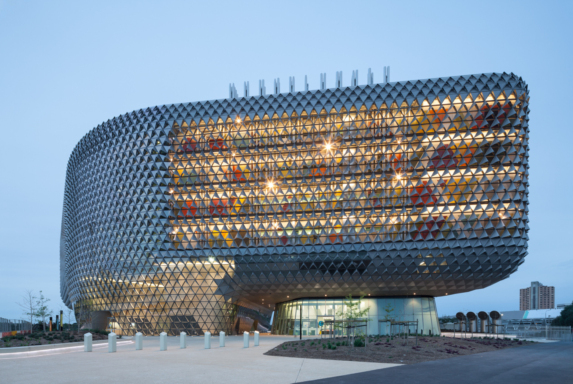 Behind the Building Adelaide’s SAHMRI Laboratory by Woods Bagot
