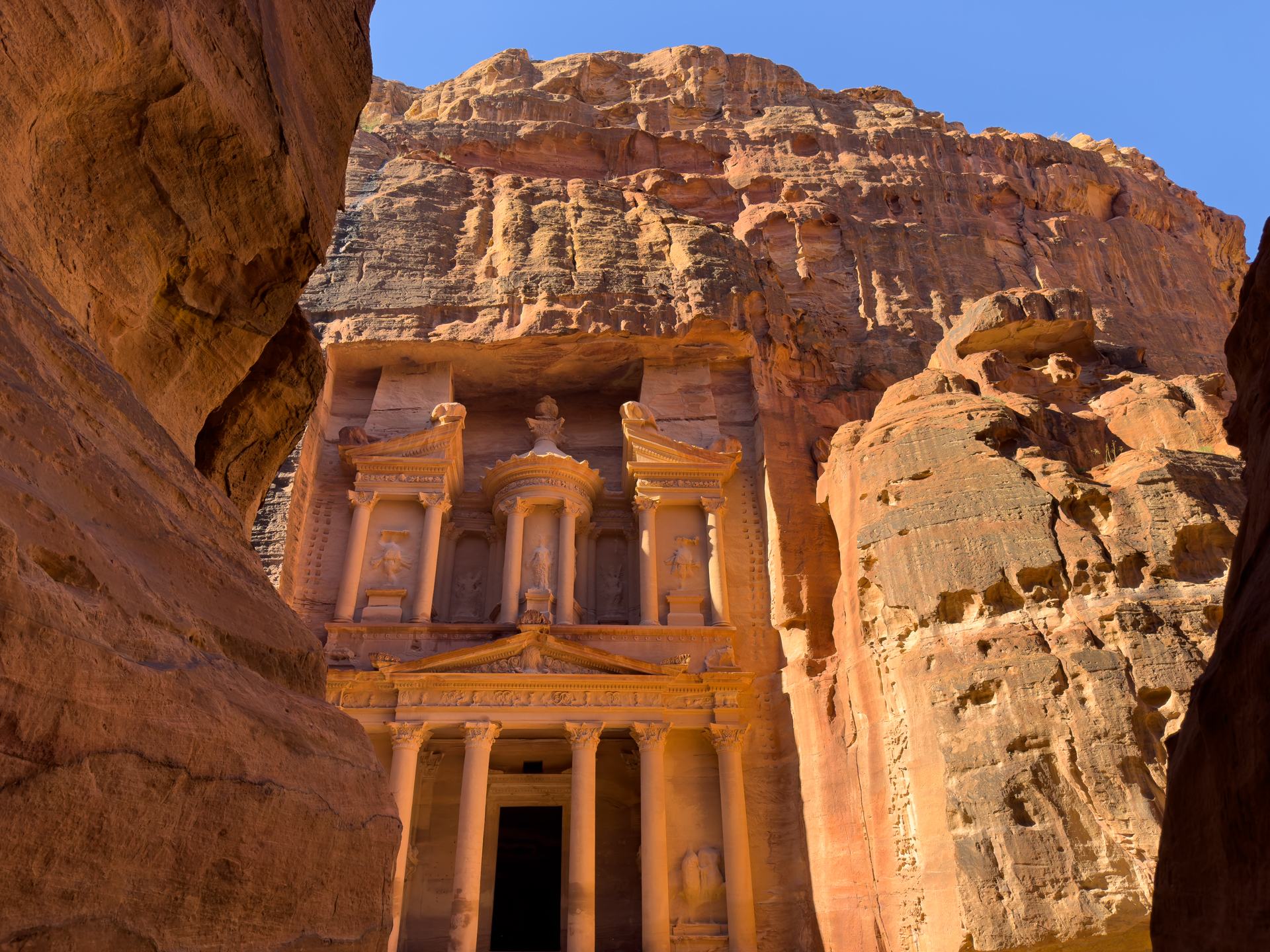 Petra uma cidade esculpida nas montanhas