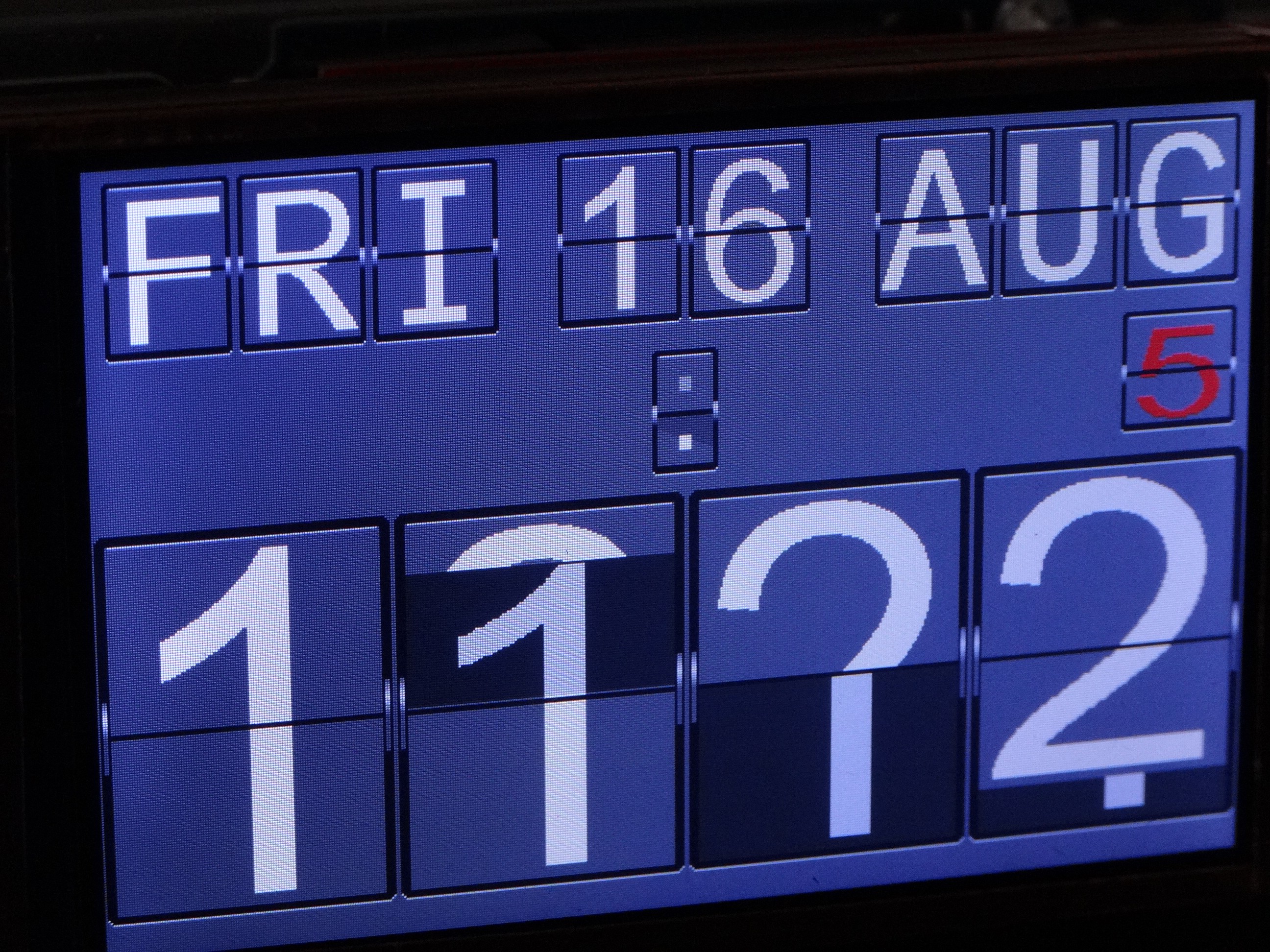 Simulating a flip clock on an Arduinodriven LCD screen Arduino Blog