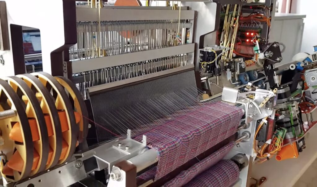 Weaving Machine