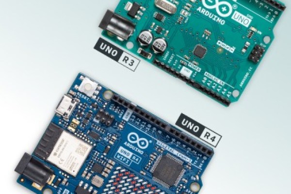 UNO Rev3 or UNO R4? Choosing the perfect Arduino for your project | Arduino Blog UNO Rev3 or UNO R4? Choosing the perfect Arduino for your project | Arduino Blog