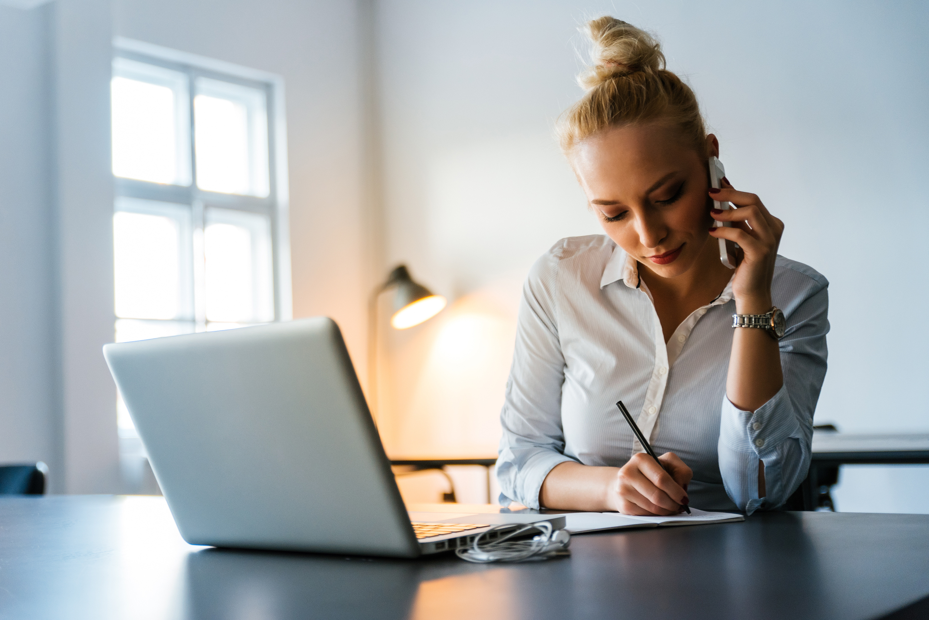 How Leveraging An Assistant Will Change Your Life & Maximize Your Time