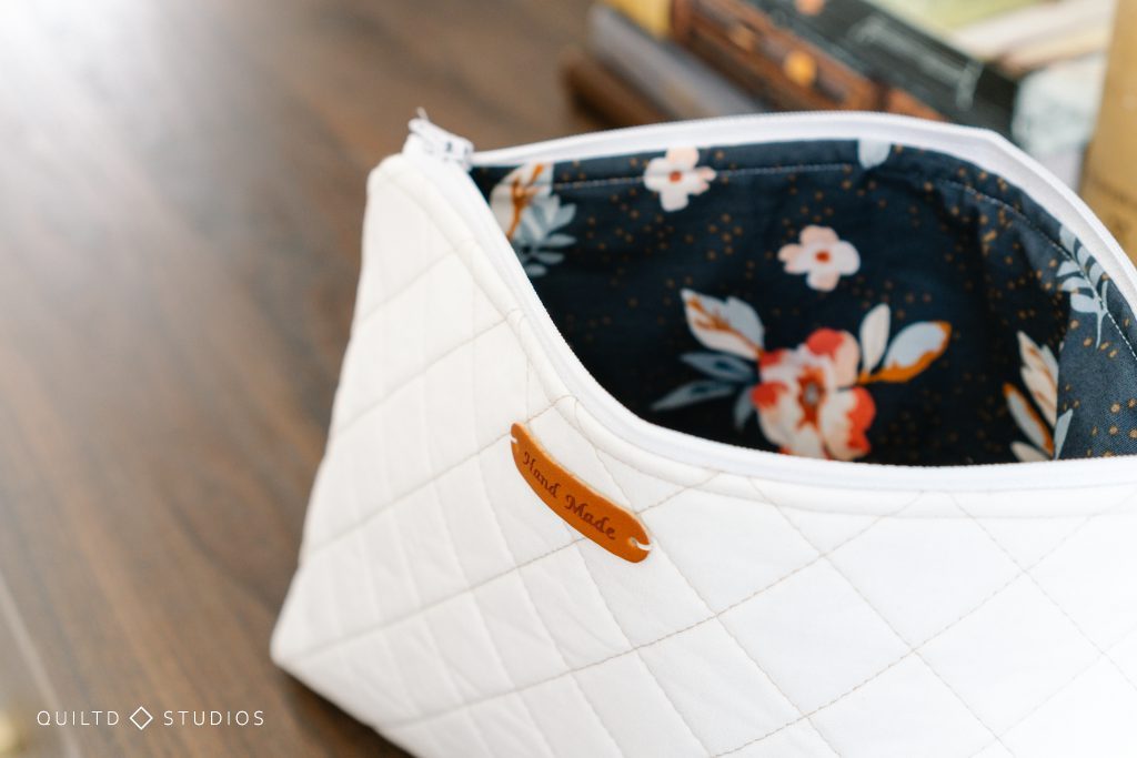 How to Make a Makeup Bag with Zipper » BERNINA Blog