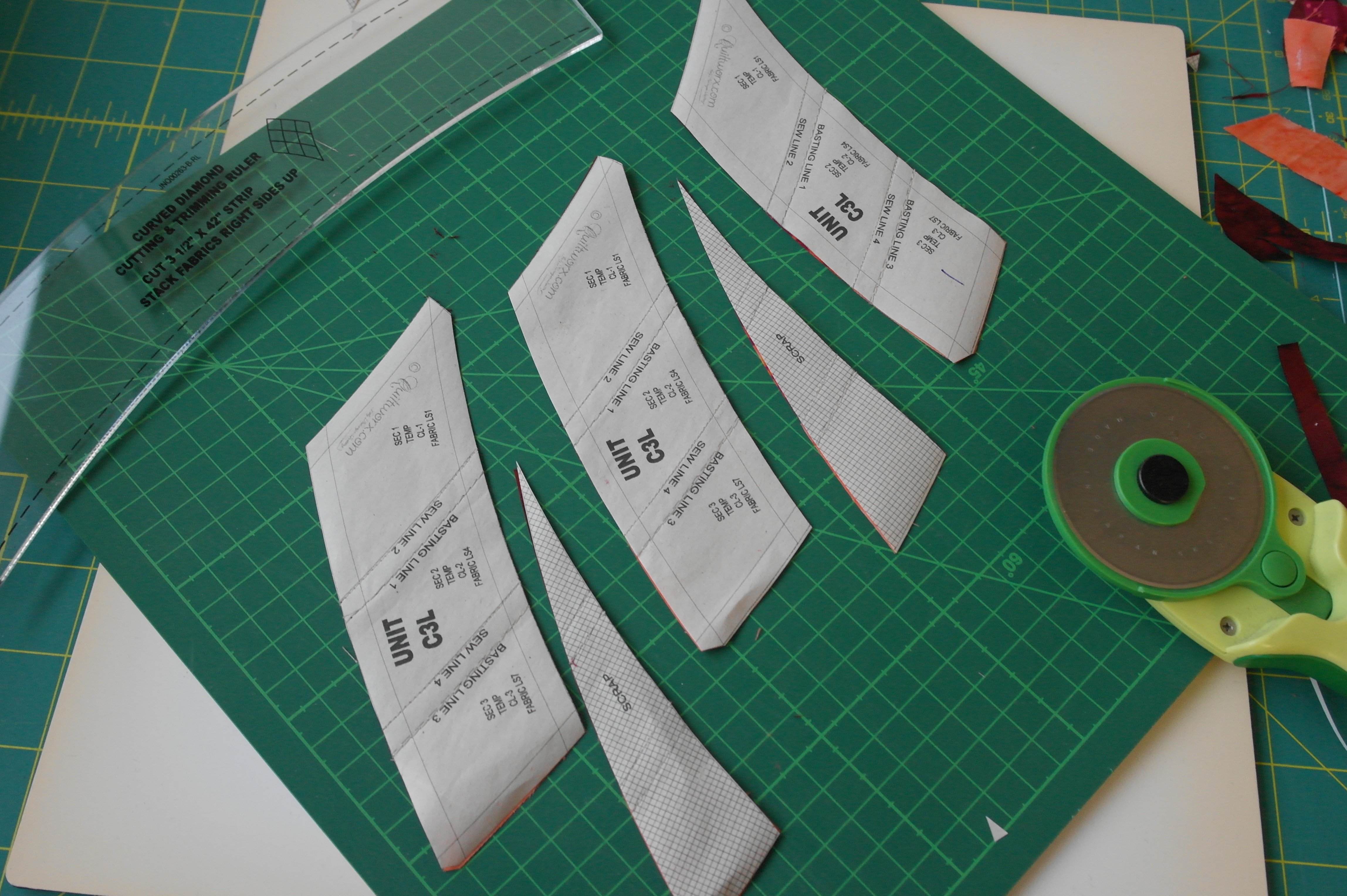 Curved paper piecing again, but different » BERNINA Blog