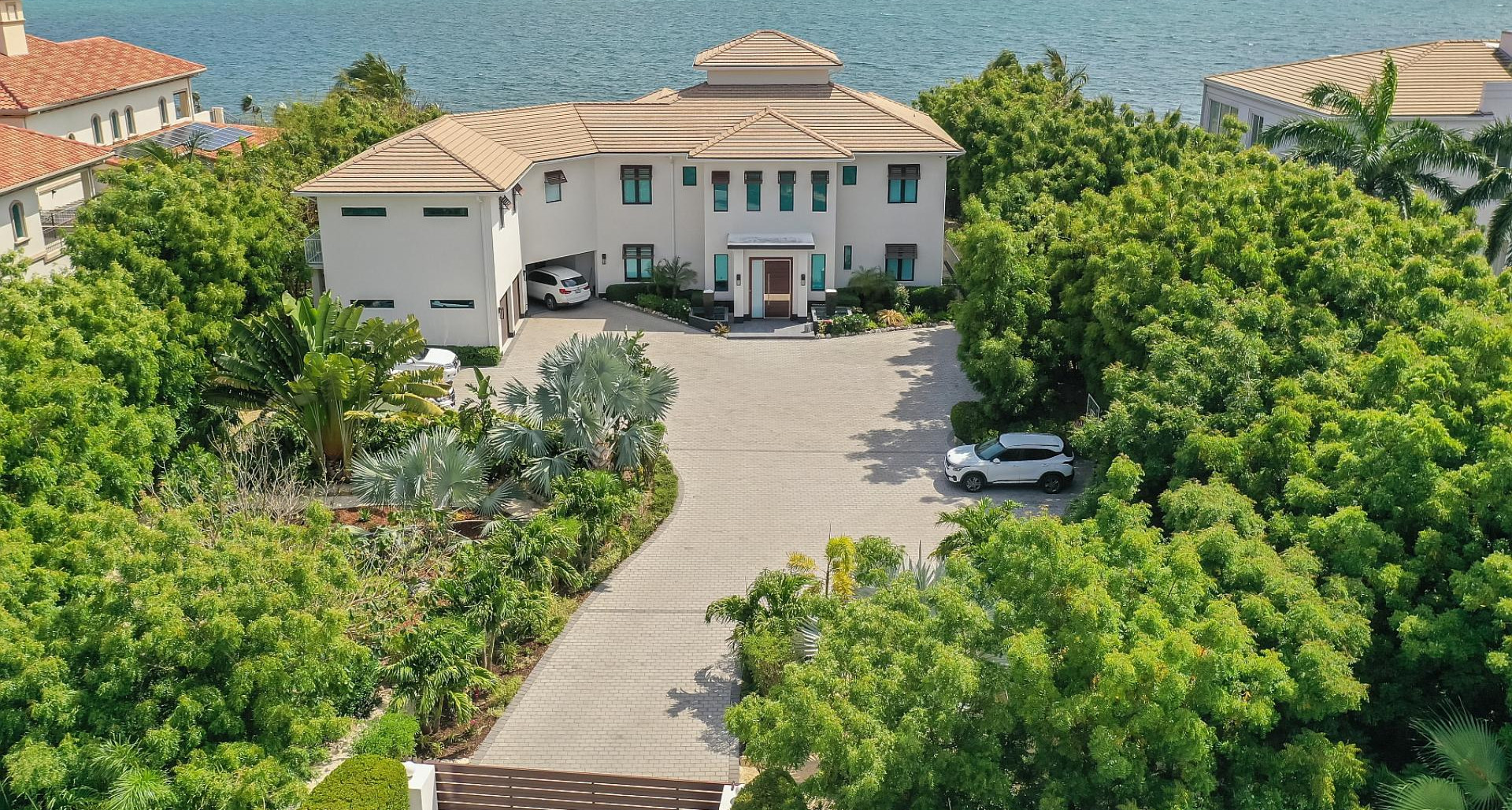 2023 Real Estate Market Review Bovell RE/MAX Cayman Islands