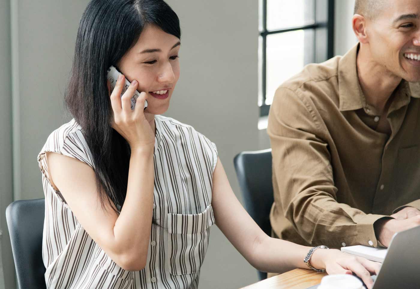 9 Easy Ways to Build Rapport with Customers Over the Phone