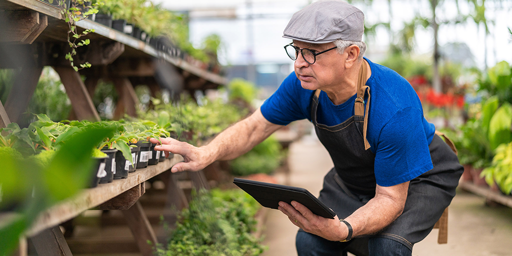 Essential saving practices to sustain a small business The Help Hub