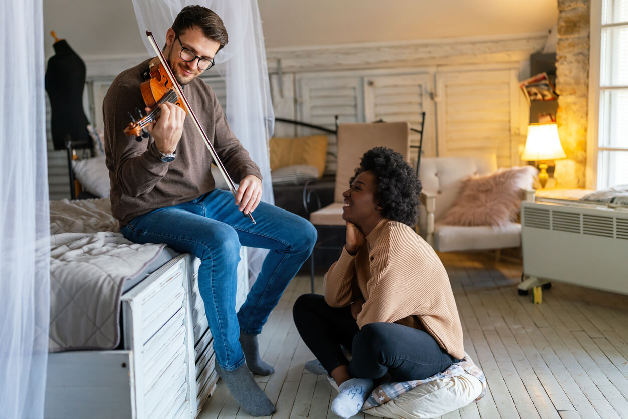 How to Practice Violin in an Apartment | CodaBow
