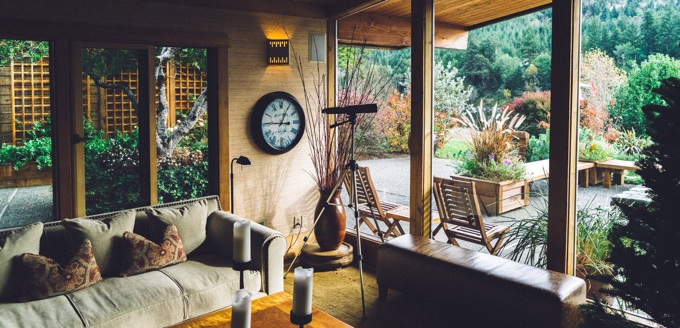 What You Need to Know About Furnishing a ShortTerm Rental Business in