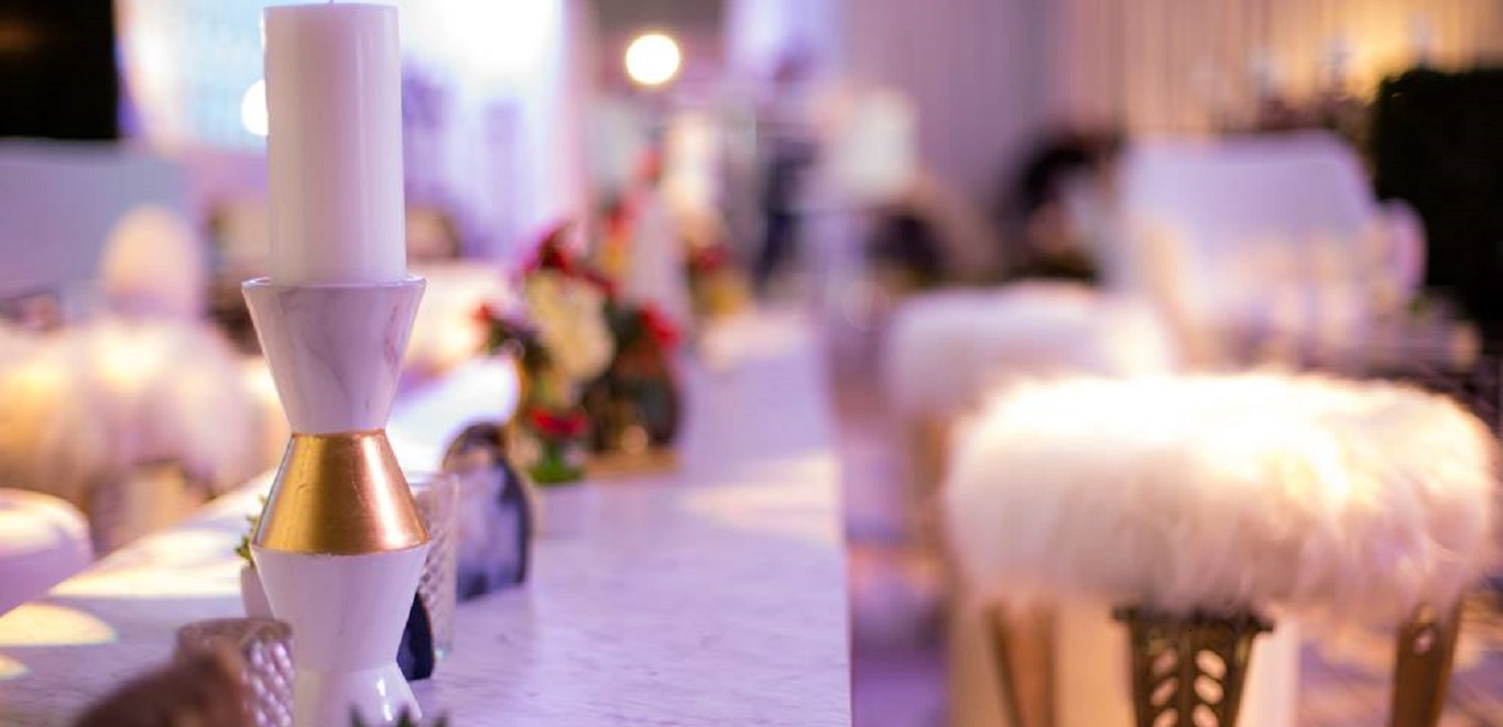 CORT Rolls Out the Red Carpet in Chicago CORT Furniture Rental Blog