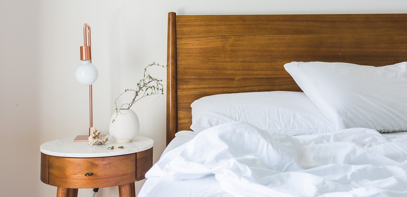 Buying College Apartment Furniture How to Stay On Trend and Under