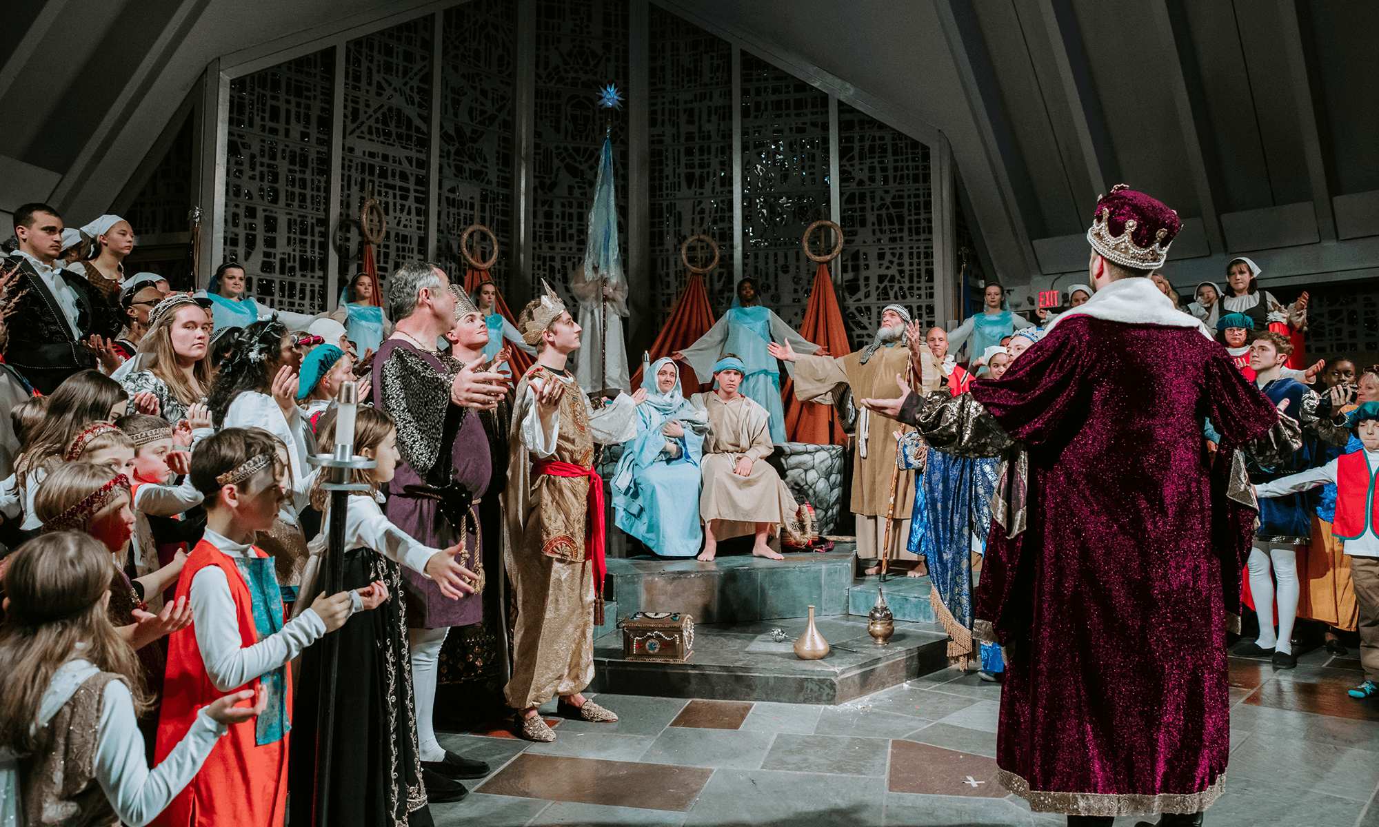 Moments of Boar’s Head An ode to the tradition (Audio inside!)