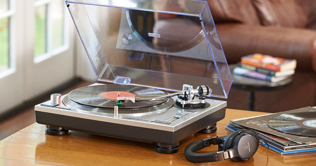 After 10 Years, The ATLP120 Is Still The Best Bang For Your Turntable Buck