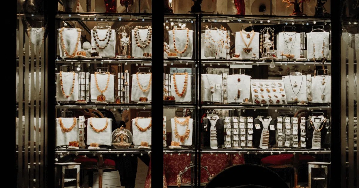 Como montar uma loja de jóias e semijoias? Veja 8 dicas