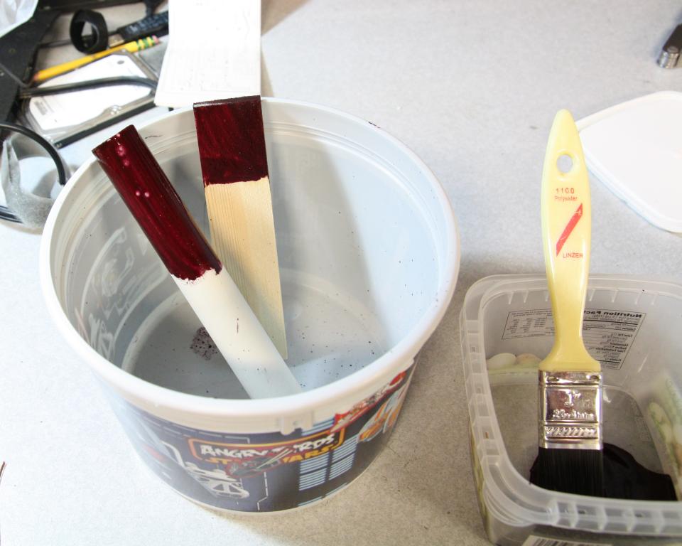 22) I Tried to Dye Wood and PVC with Fabric Dye NewThingEveryDay