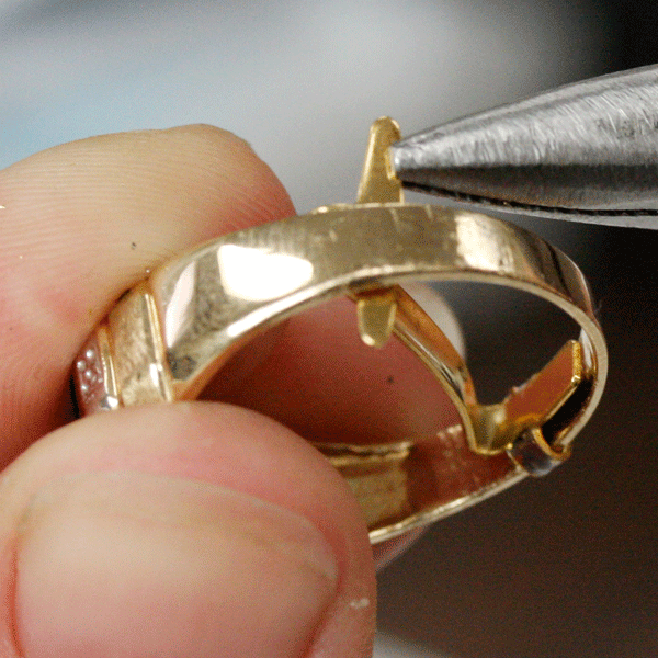 How to Size a Ring using a School Ring Guard Esslinger Watchmaker