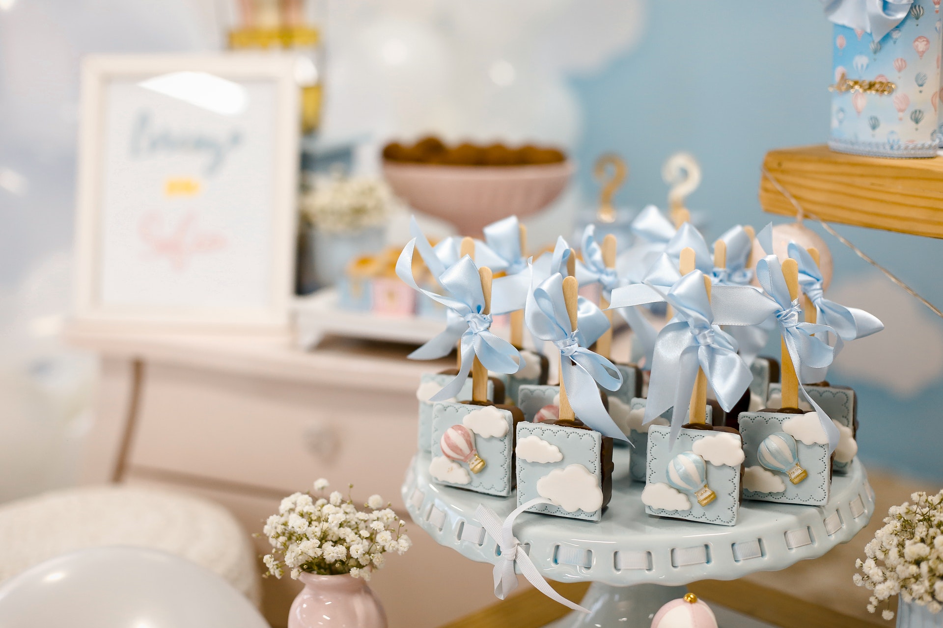 10 Baby Shower Favors Your Guests Will Actually Use Cheers and Confetti Blog by Eventective