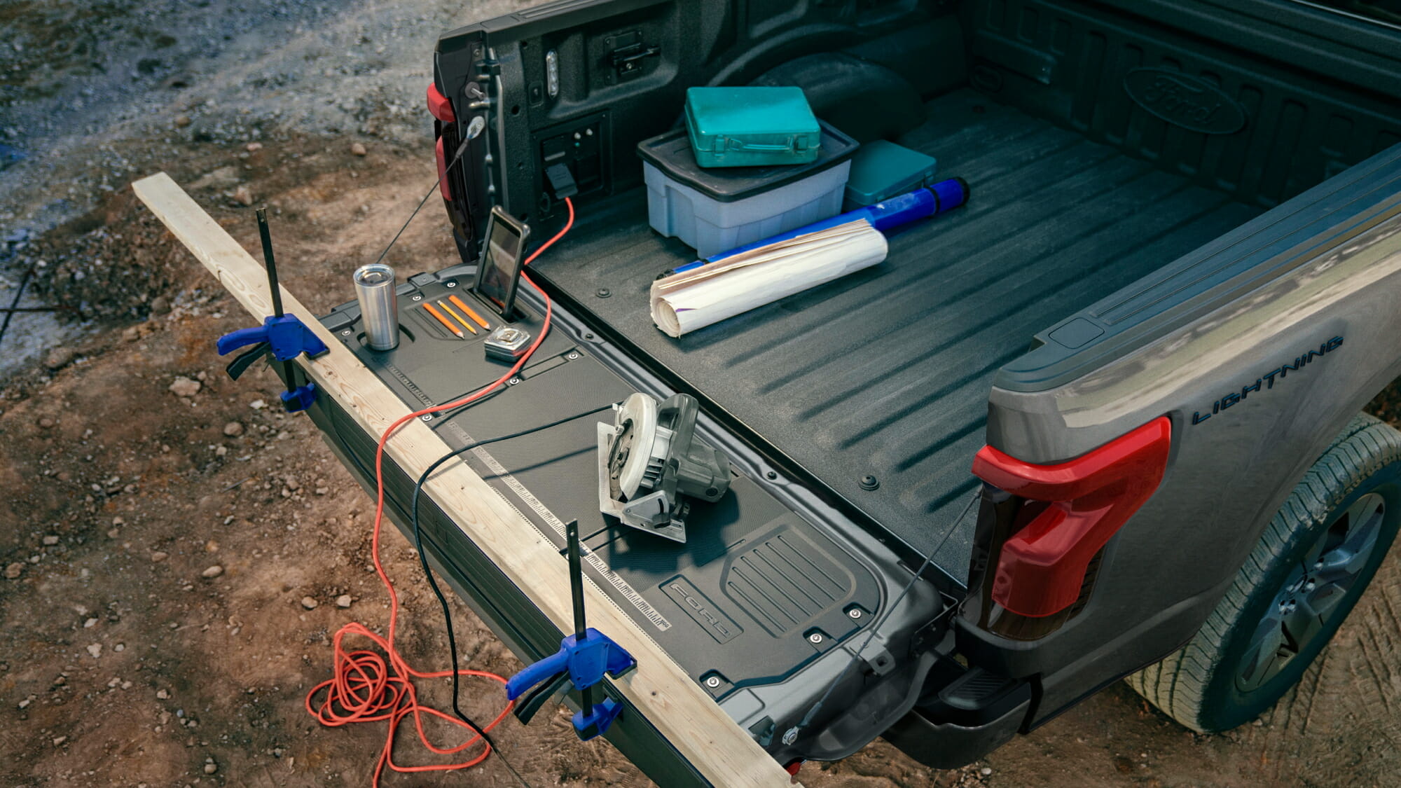 フォードが発表したピックアップトラックEV『F-150 LIGHTNING』が、かなり魅力的 | EVsmartブログ