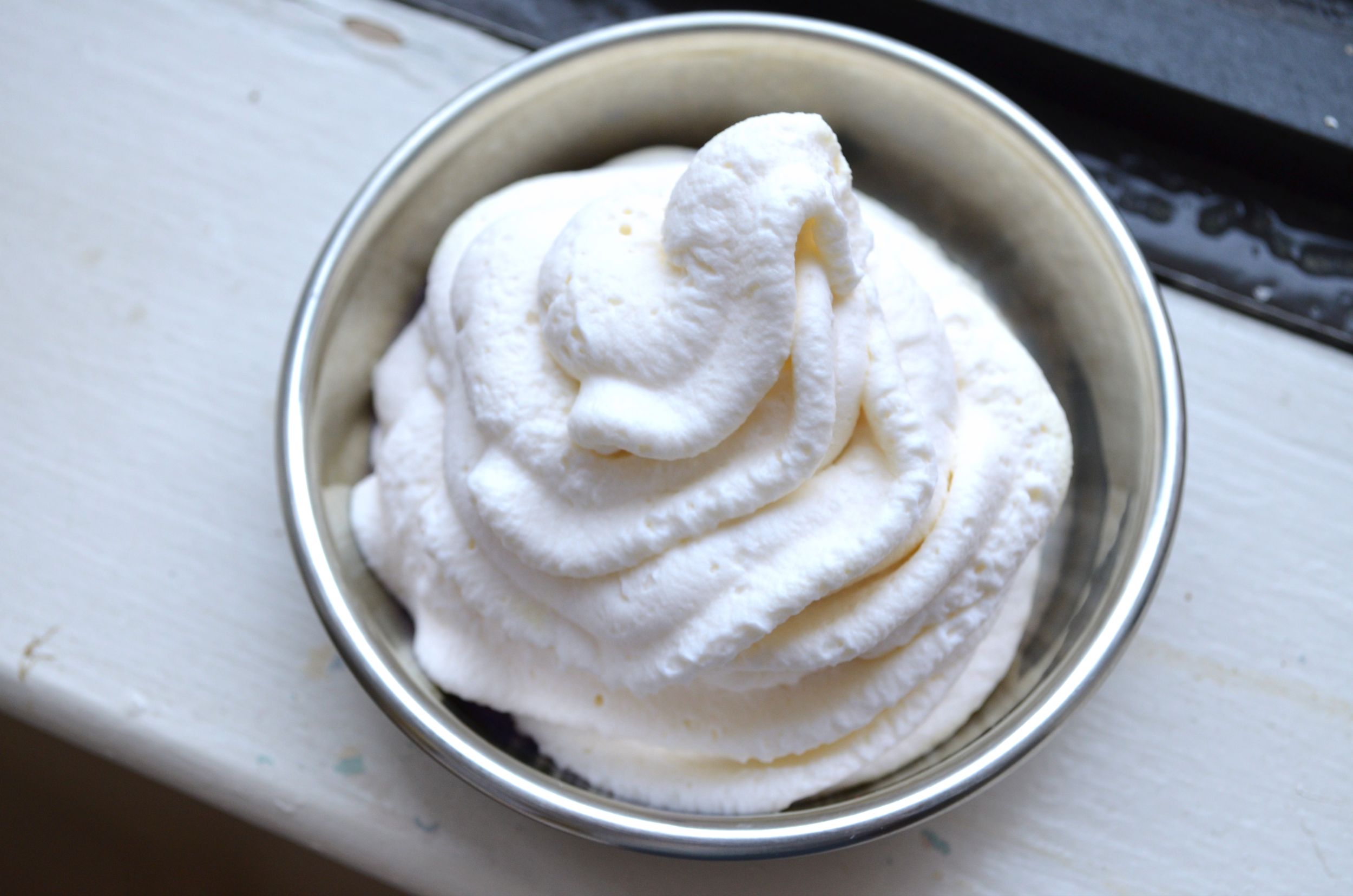 How to Make Vegan Whipped Cream Fablunch