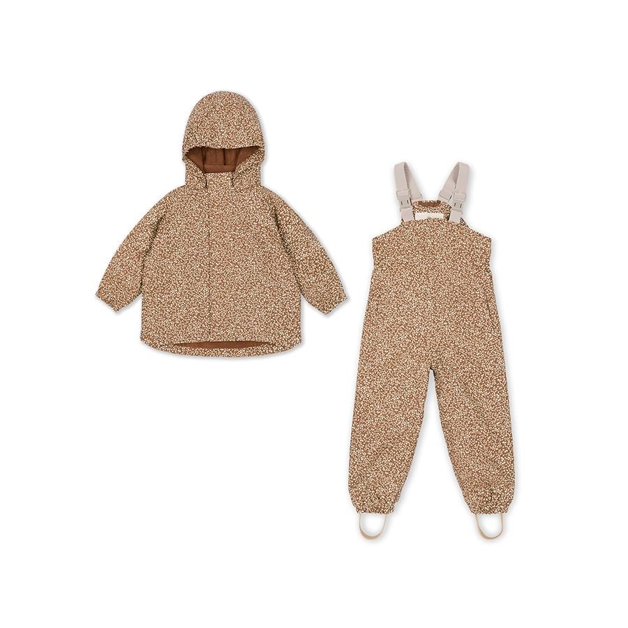 Nachhaltige Regenkleidung für Kinder. Der Herbst, Regen und Matsch
