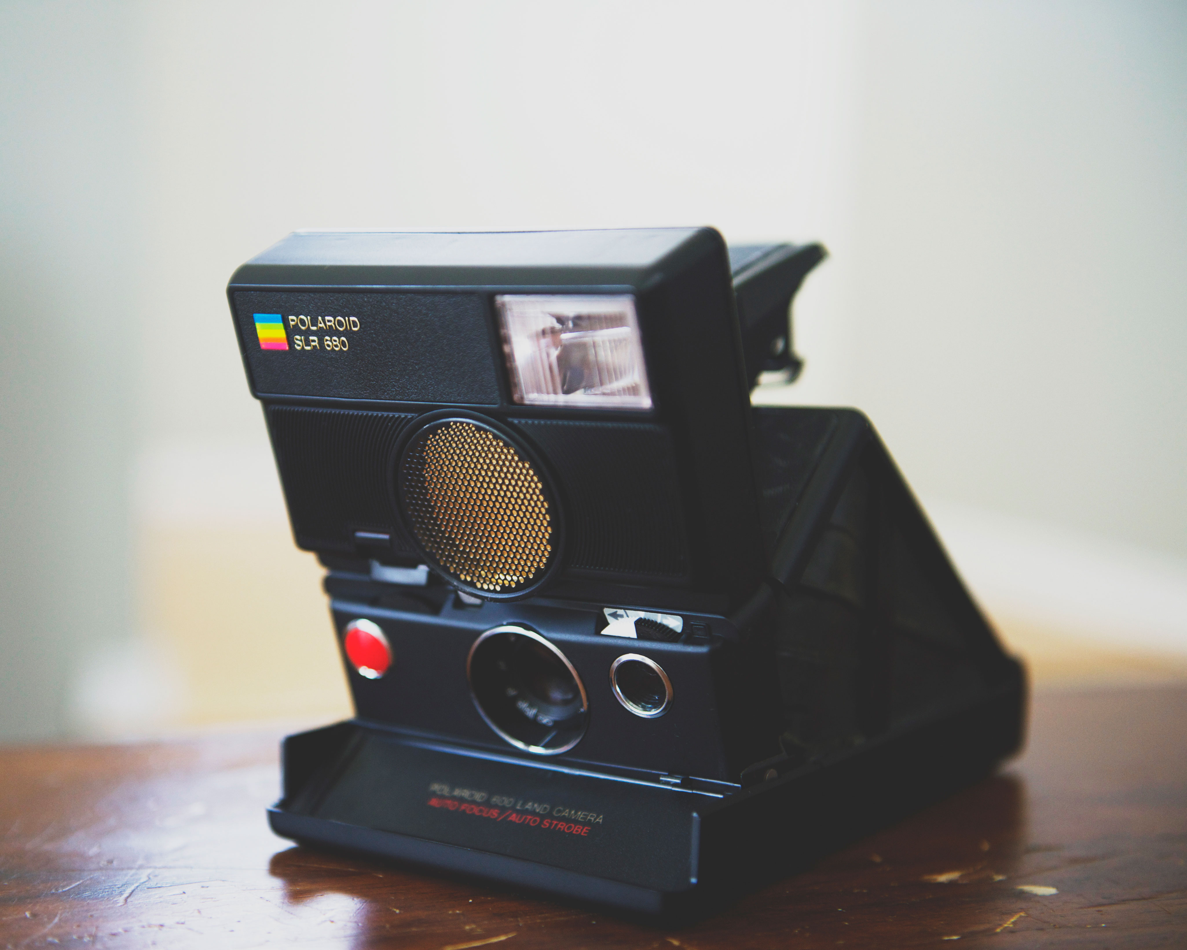 Frankie Foto » The Best Polaroid Camera is the SLR 680