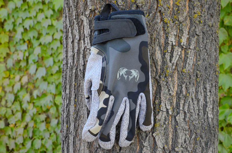 KUIU Guide Glove Review GearChase