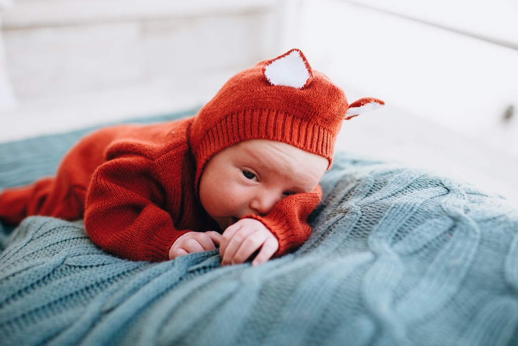 Top 7 Parent Questions About When Babies Roll Over CuboAi
