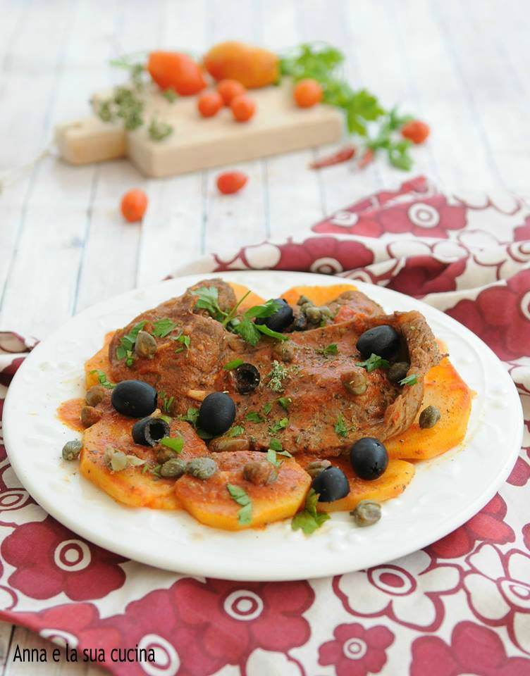 Carne alla pizzaiola con patate Anna e la sua cucina