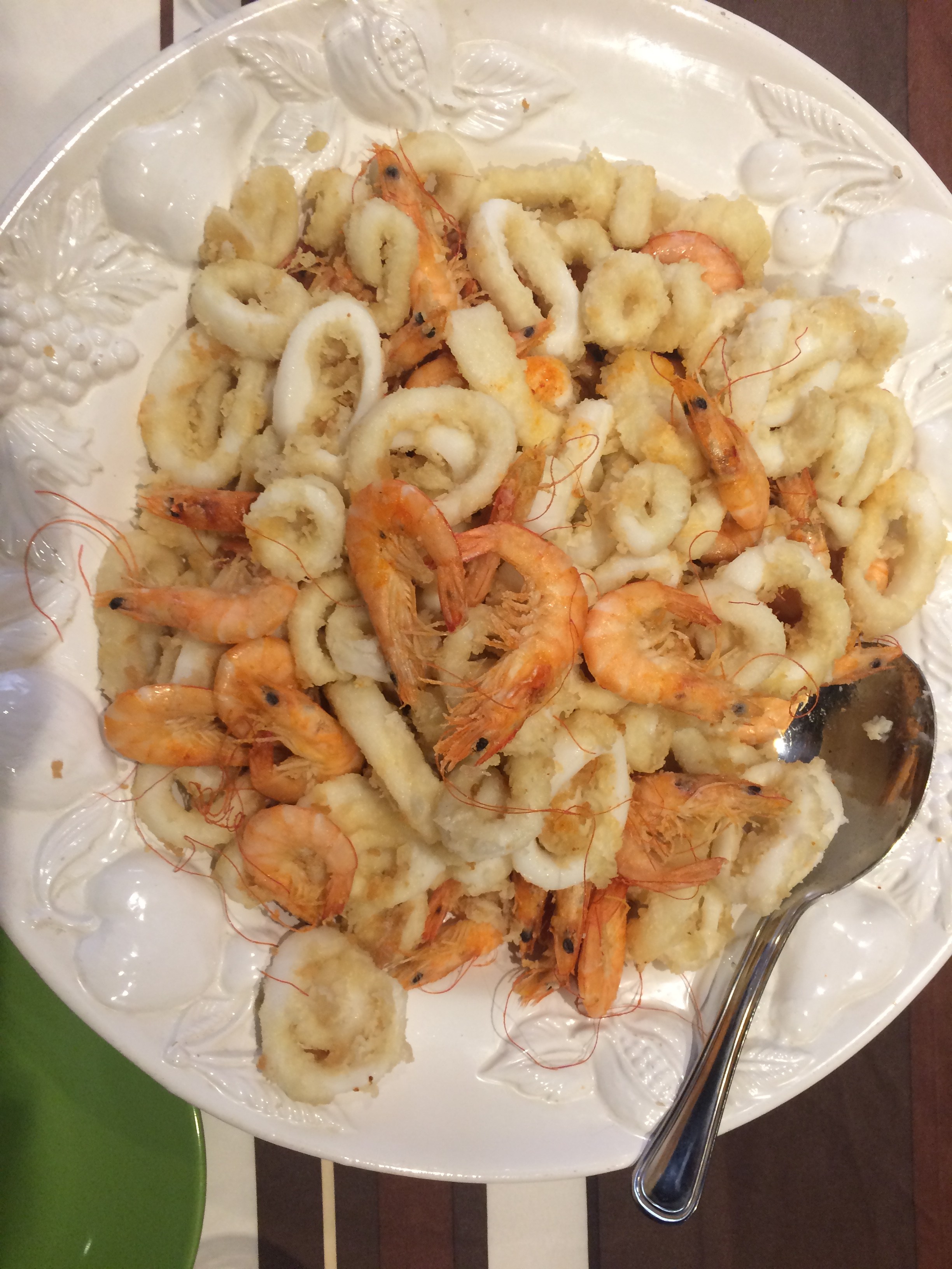 Fritto di calamari e mazzancolle Bacioepepe