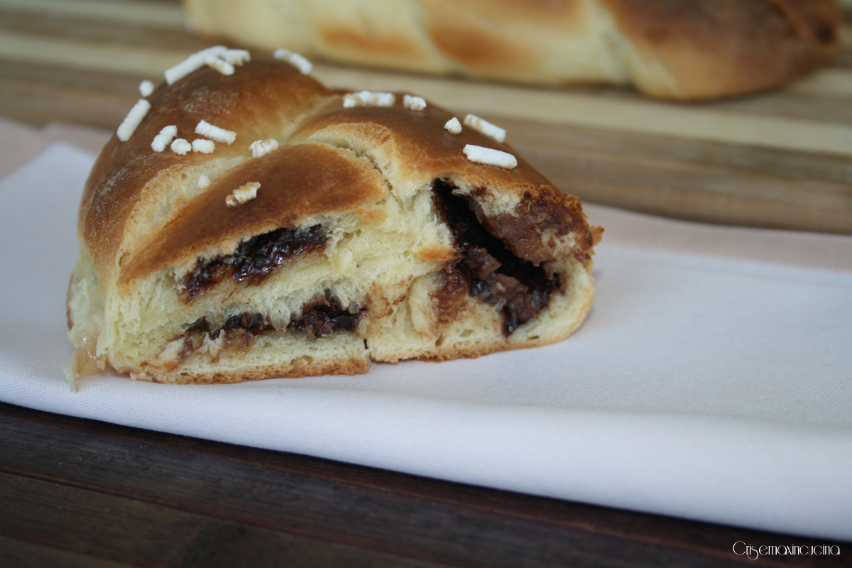 Treccia di pan brioche alla nutella, ricetta golosa