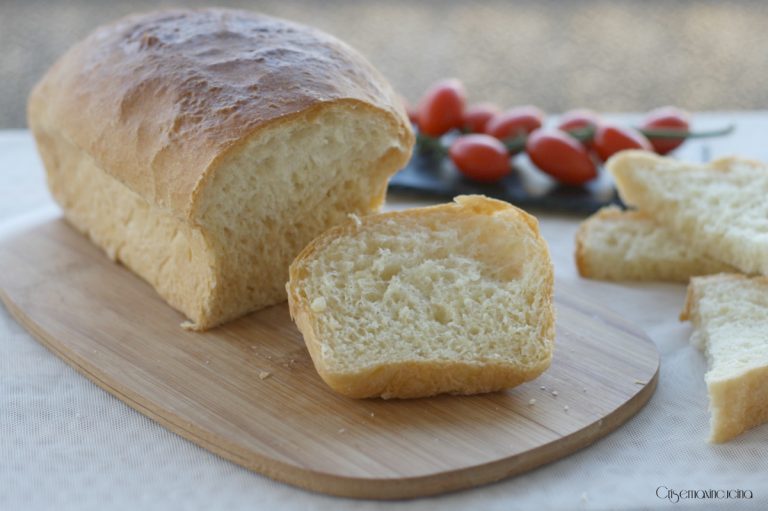 Pane per tramezzini, ricetta lievitata