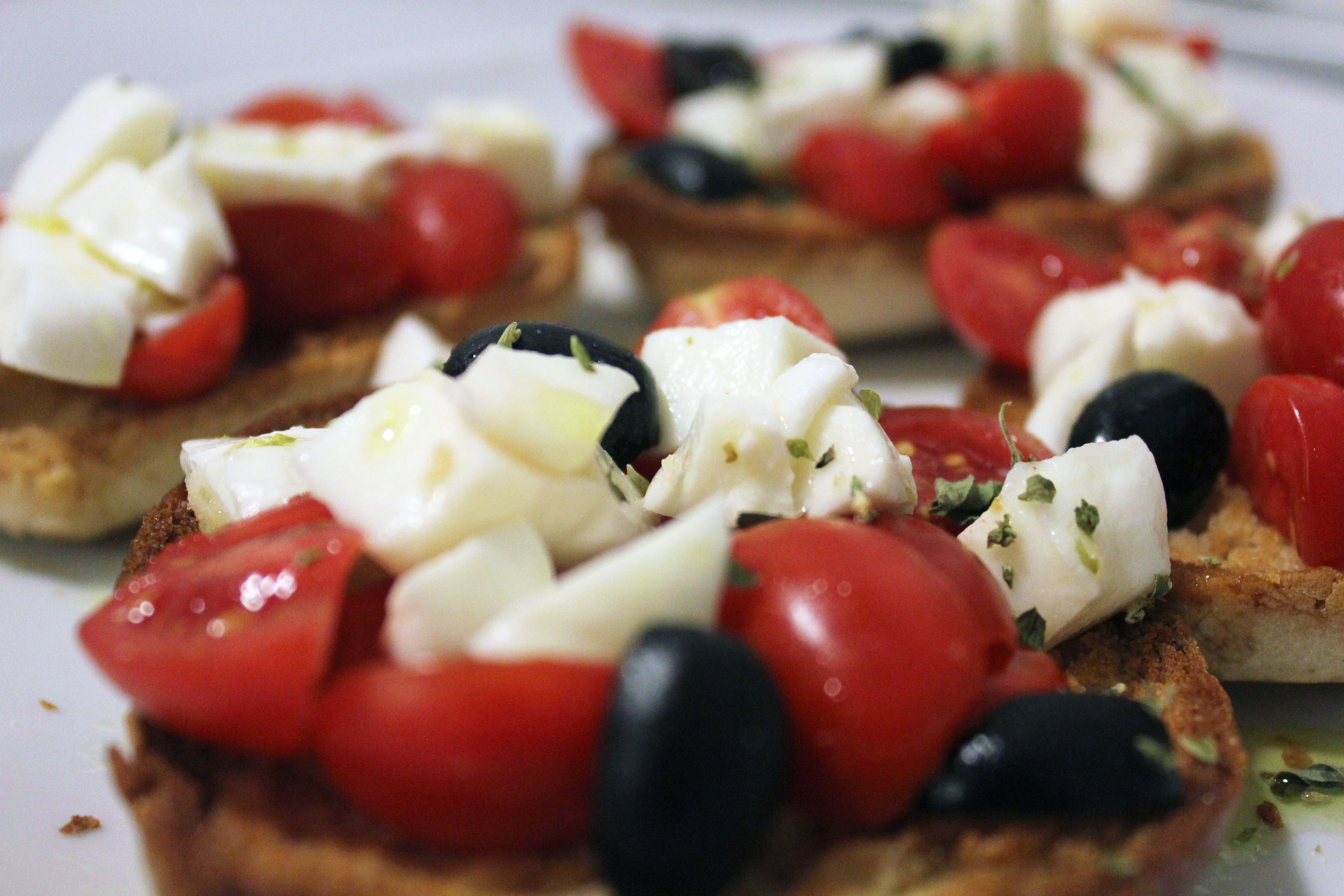 Friselle con pomodori e mozzarella Cucina Mon Amour