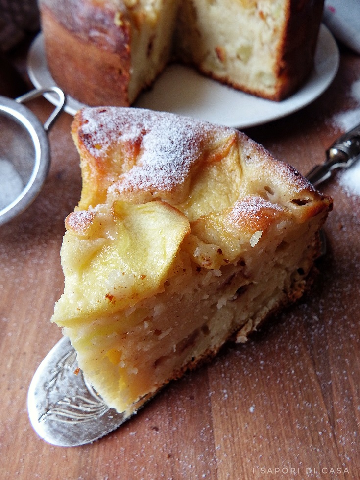 Forse perché il suo profumo e la sua bontà sono legati, un po' per tutti, a tanti ricordi dell'infanzia. TORTA ALLE MELE E CANNELLA senza burro e olio - I SAPORI ...