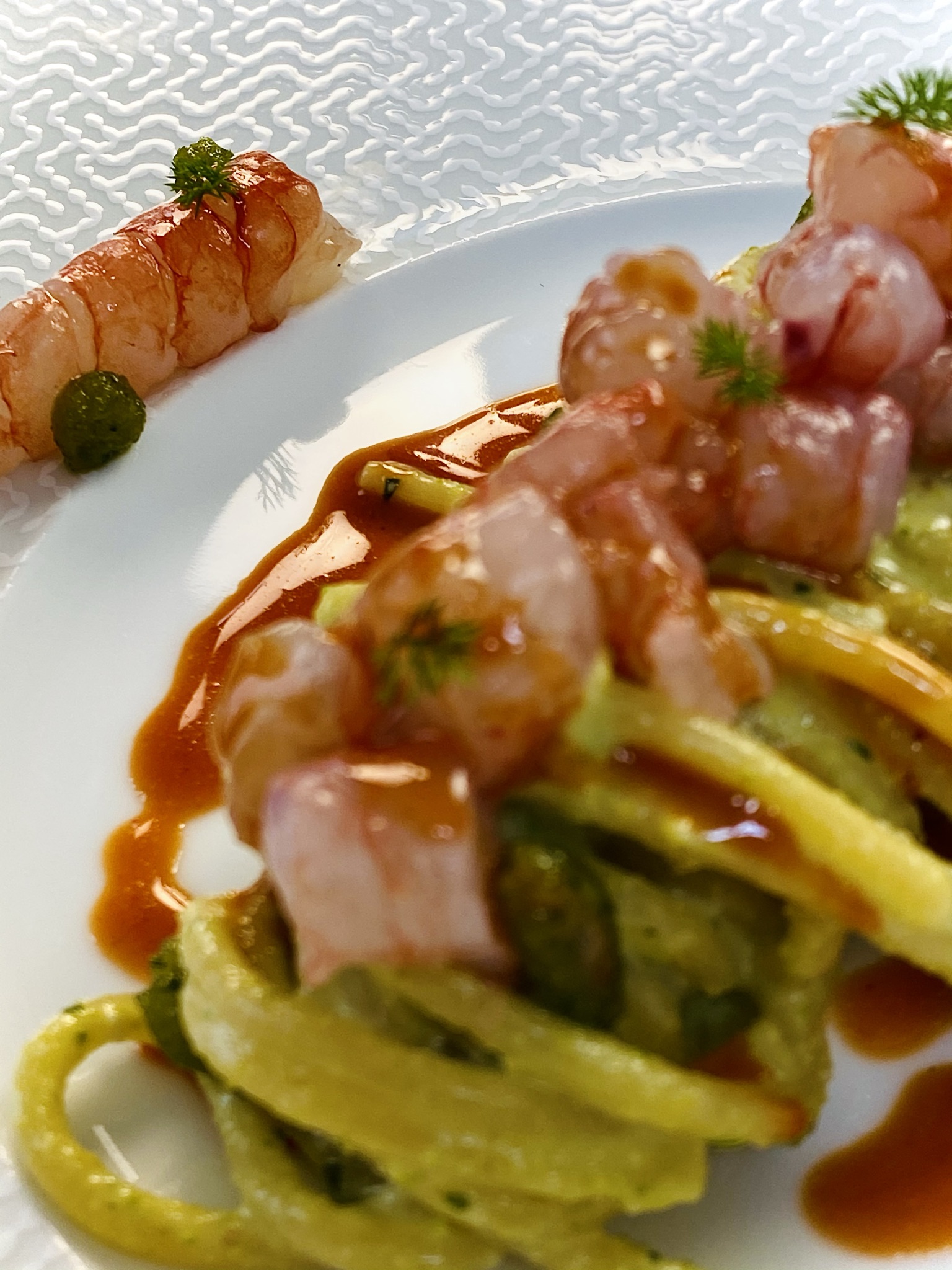 Ricetta pasta al pesto di pistacchi e gamberi