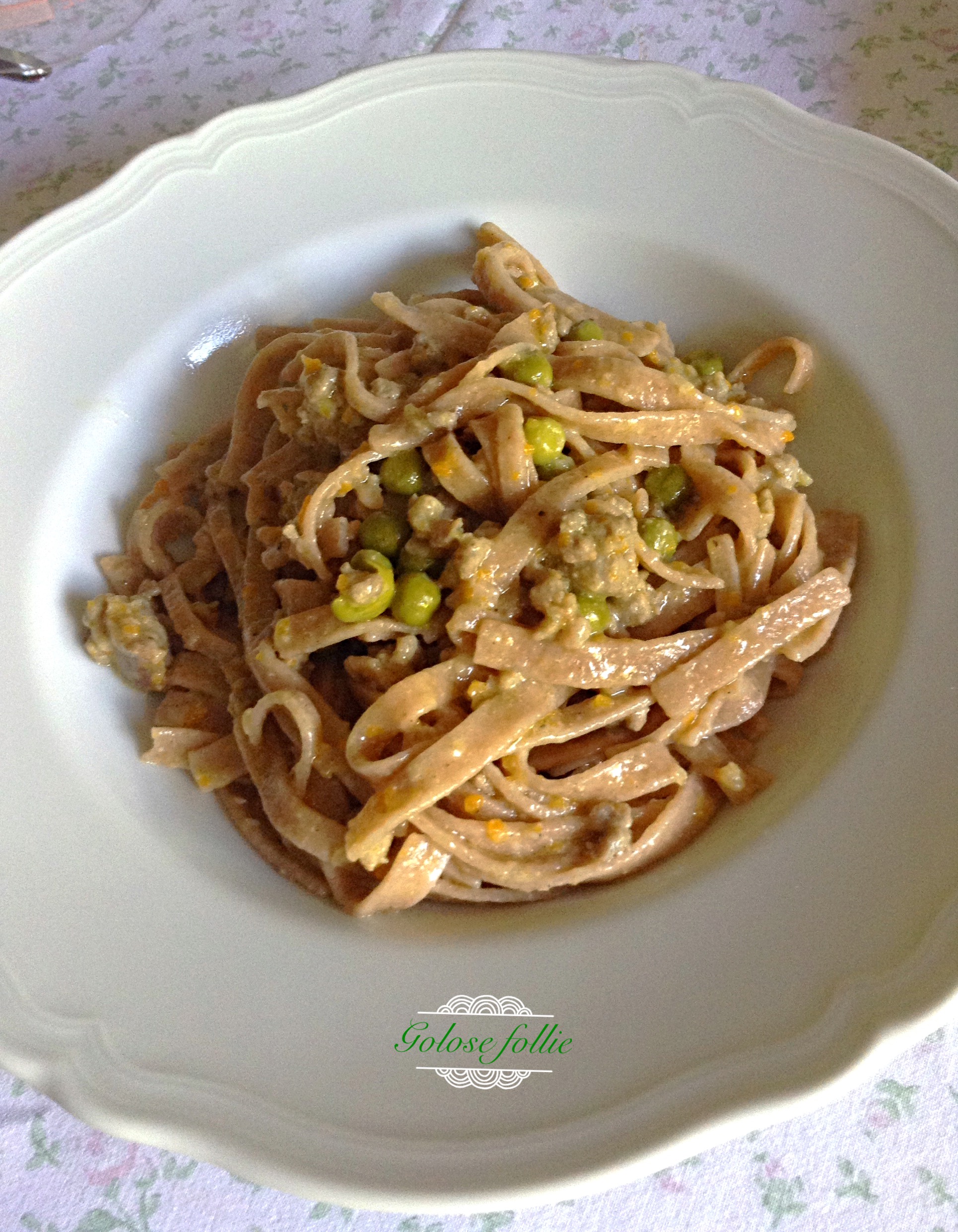 Tagliatelle di farro con piselli Golose follie