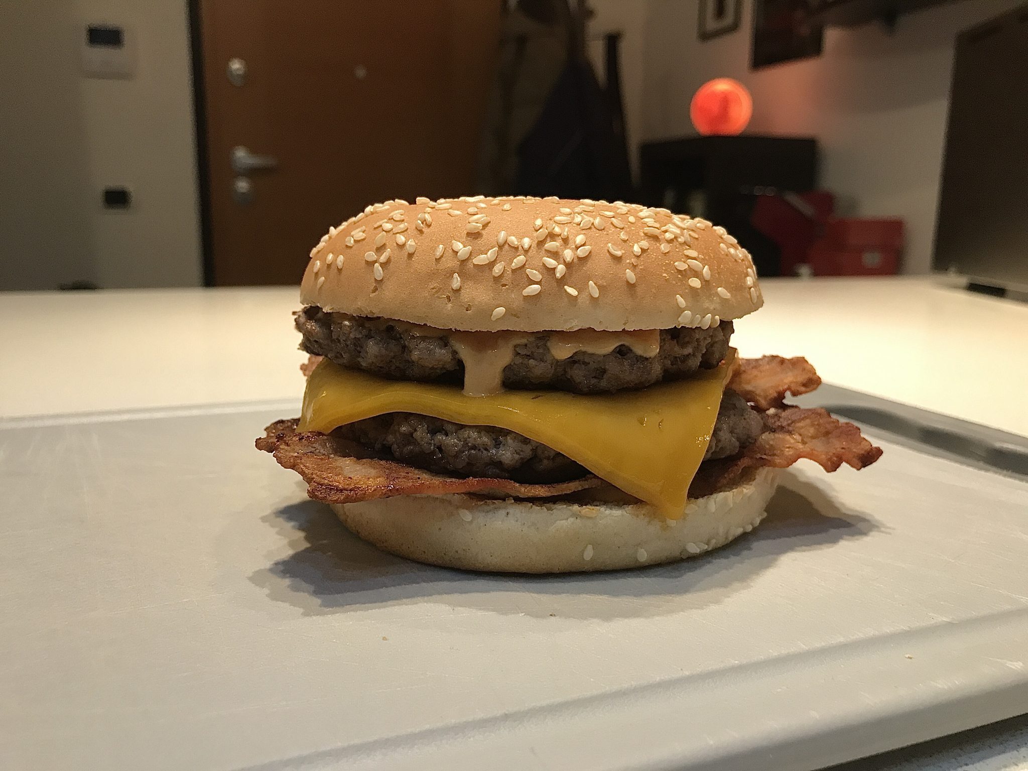 Crispy McBacon / il panino della McDonald Italia più amato dagli italiani.