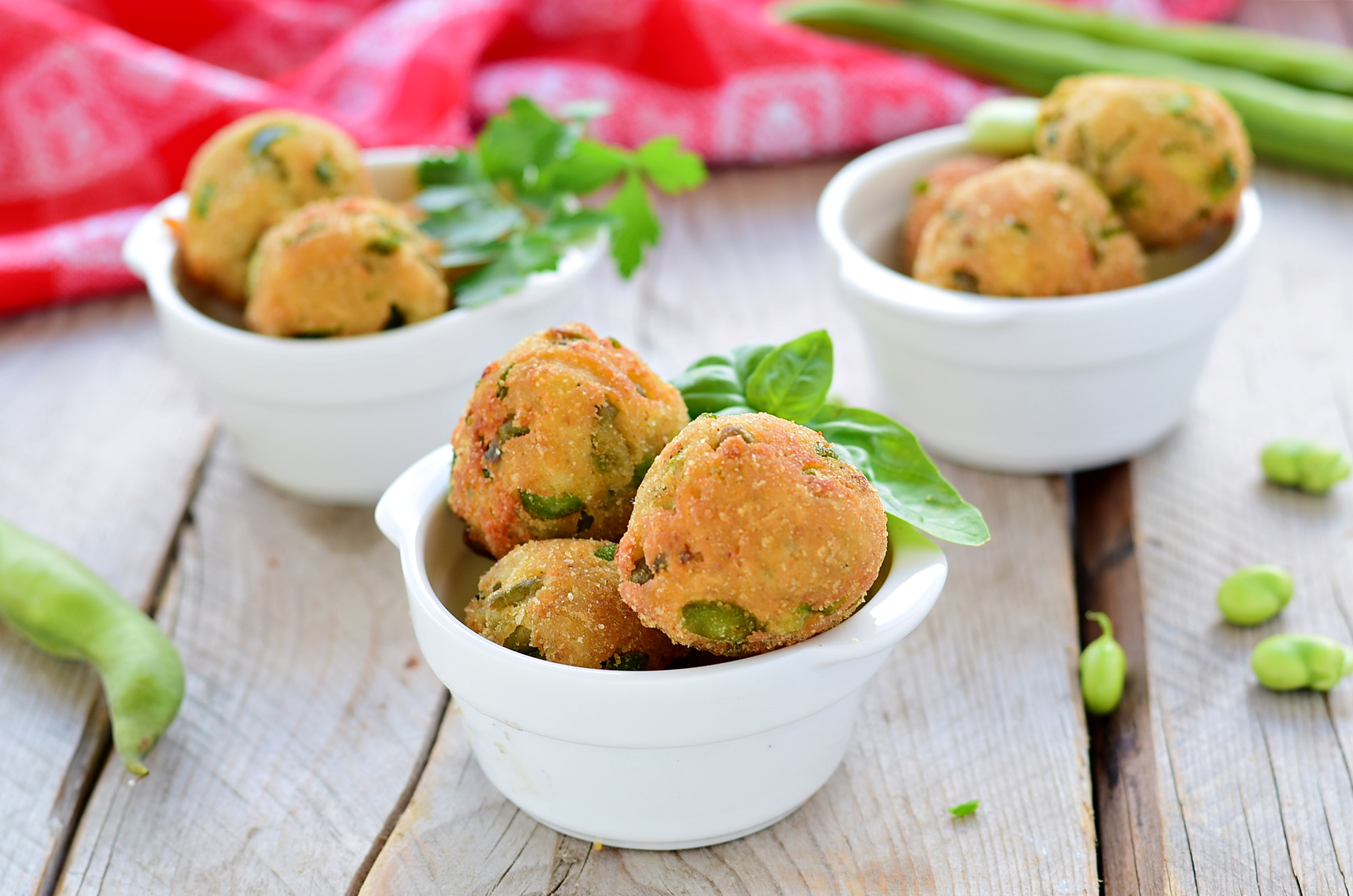 POLPETTE DI FAVE E PATATE morbide Lapasticceramatta
